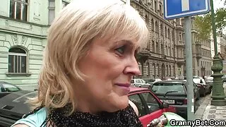 অন্ধকার বনে, ম্যান সেক্স ভিডিও প্রভাবশালী তরুণ লাল কেশিক মহিলার জন্য বিডিএসএম নির্যাতনের ব্যবস্থা করেছিলেন