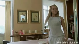 লাল চুলের অঙ্গমর্দিকা প্ররোচিত যৌন সঙ্গে সুন্দর সেক্সি বিএফ শ্যামাঙ্গিনী