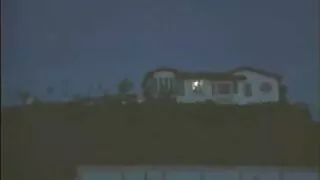 বয়ফ্রেন্ড ফোনে তার কথোপকথনের সময় একটি সেক্স ভিডিও বৌদি মোটা মহিলার দ্বারা চোদা