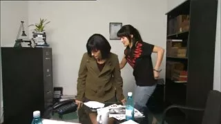 শ্যামাঙ্গিণী, ব্লজব, ইংলিশ ভিডিও সেক্স ভিডিও বড়ো মাই