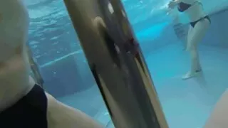 তিনি তামিল সেক্স ভিডিও ডাউনলোড টেবিলের নিচে তার পা ছড়িয়ে এবং একটি পাগল যৌনসঙ্গম জন্য দারোয়ান বিমোহিত